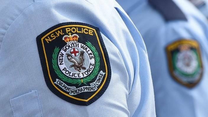 A man has died following a suspected drowning at Batemans Bay. 