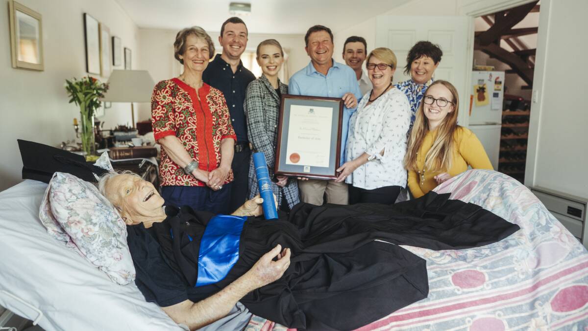Former The Canberra Times editor Ian Mathews with family Pamela Orr, James Sprigg, Georgia Coffey, Paul Mathews, Mathew Sprigg, Deborah Sprigg, Vanessa Mathews, and Tiara Jane. Picture: Dion Georgopoulos