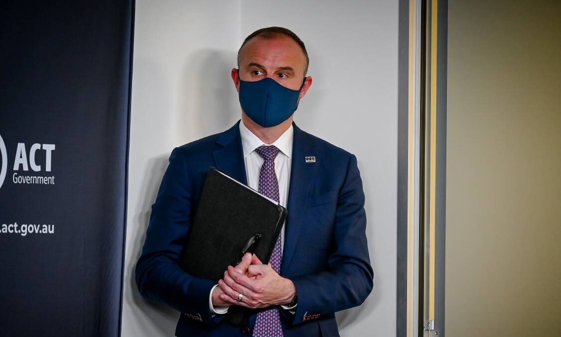 Andrew Barr at a press briefing on Friday. Picture: Elesa Kurtz