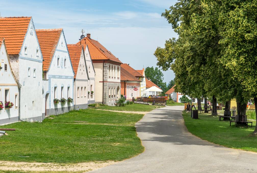 The village of Holasovice offers an insight into rural life of the 18th century.
