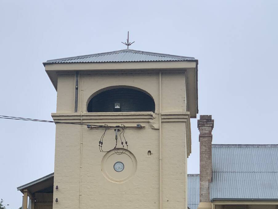Big tower, tiny clock. Picture by Tim the Yowie Man