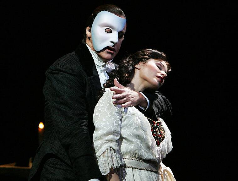 Anthony Warlow and Ana Marina rehearse for Phantom of the Opera in Melbourne, 2007. Picture: Getty Images