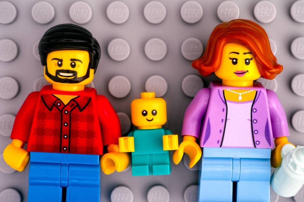 Gendered toys: Girls who love Lego - Today's Parent