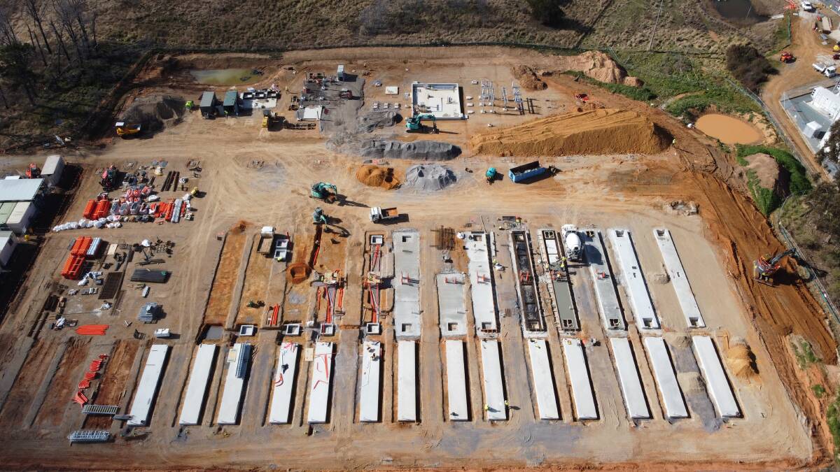 Construction is proceeding on the huge Capital Battery project near Oaks Estate. Picture supplied 
