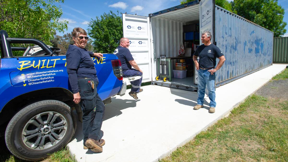Rhonda Sheil, Steve Hull and John Sheil prepare to deploy to the floods in Victoria. Picture by Elesa Kurtz 