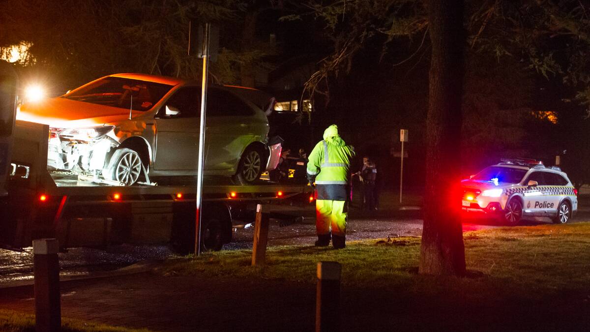 A stolen car is towed away in Griffith. Picture by Elesa Kurtz