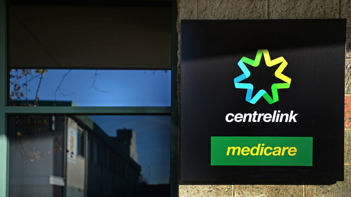 Services Australia, which oversees Centrelink, says a staffing cap requires it to use contractors to deliver programs. Picture: Marina Neil
