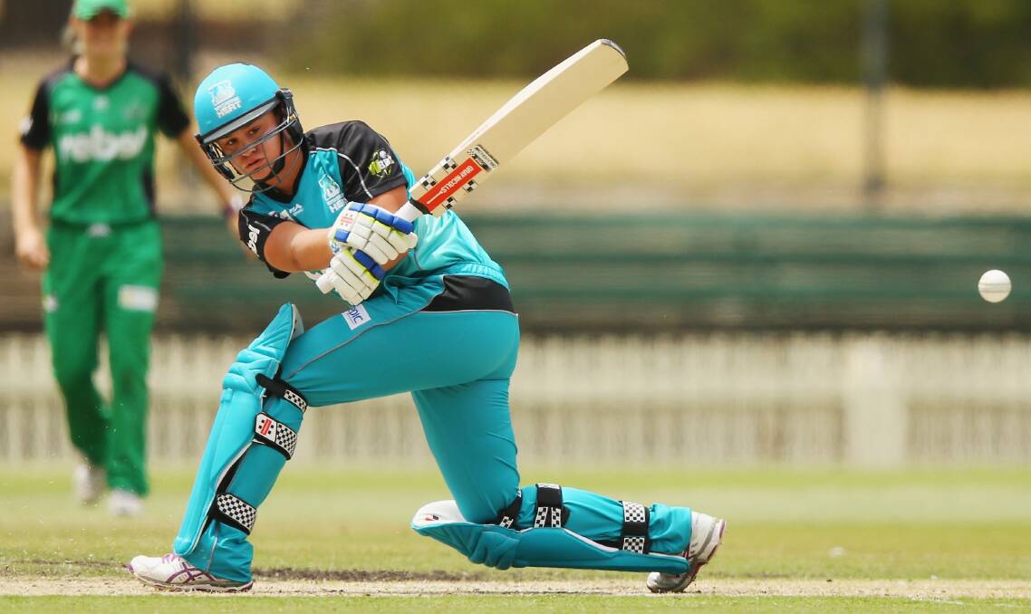 Ash Barty batting for the Brisbane Heat in 2015. Picture: Cricket Australia
