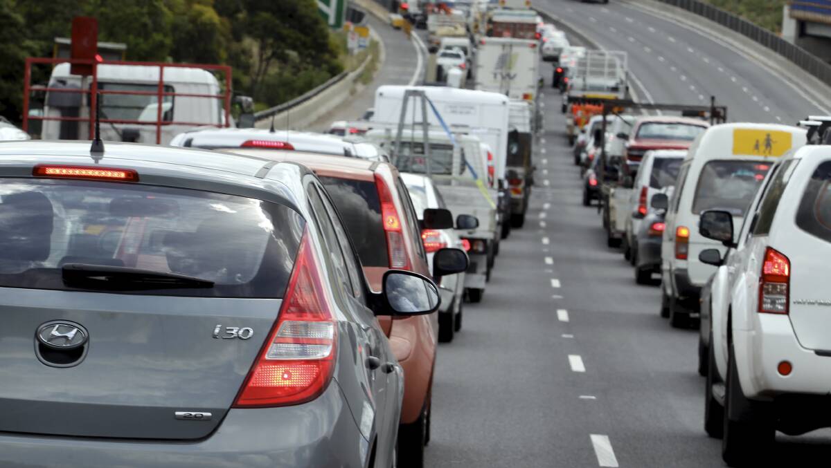 Sydney has the longest average daily commuting time of 71 minutes, closely followed by Brisbane and Melbourne. File picture: Paul Rovere. 