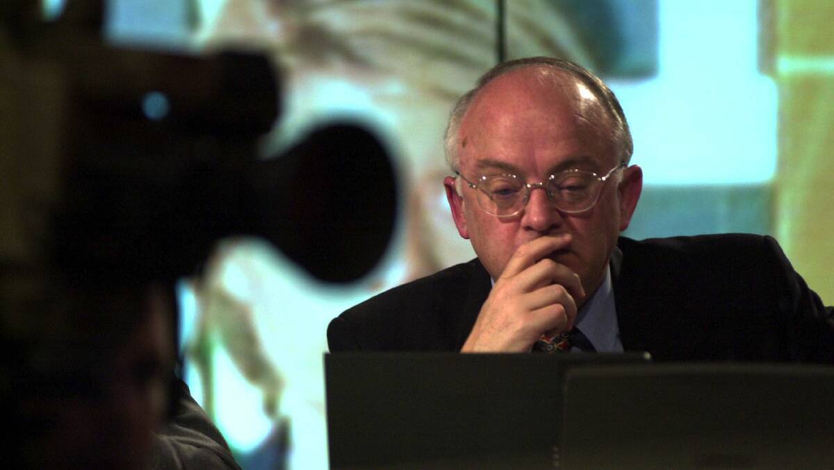 Bob McMullan in the national tally room during the 2010 federal election. Picture: Martin Jones