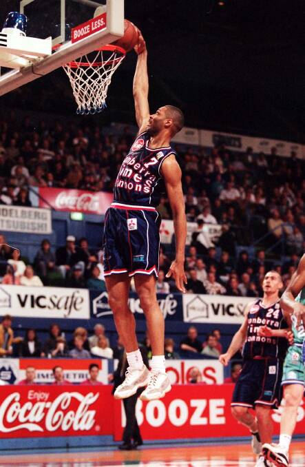 Canberra's Mario Donaldson dunks during the 1997 finals. Picture: Hamish Blair