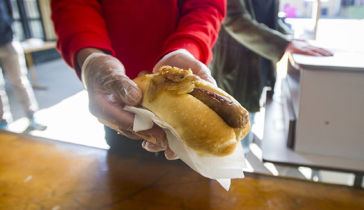 School polling booths will not be allowed to run sausage sizzles. Photo: Dion Georgopoulos