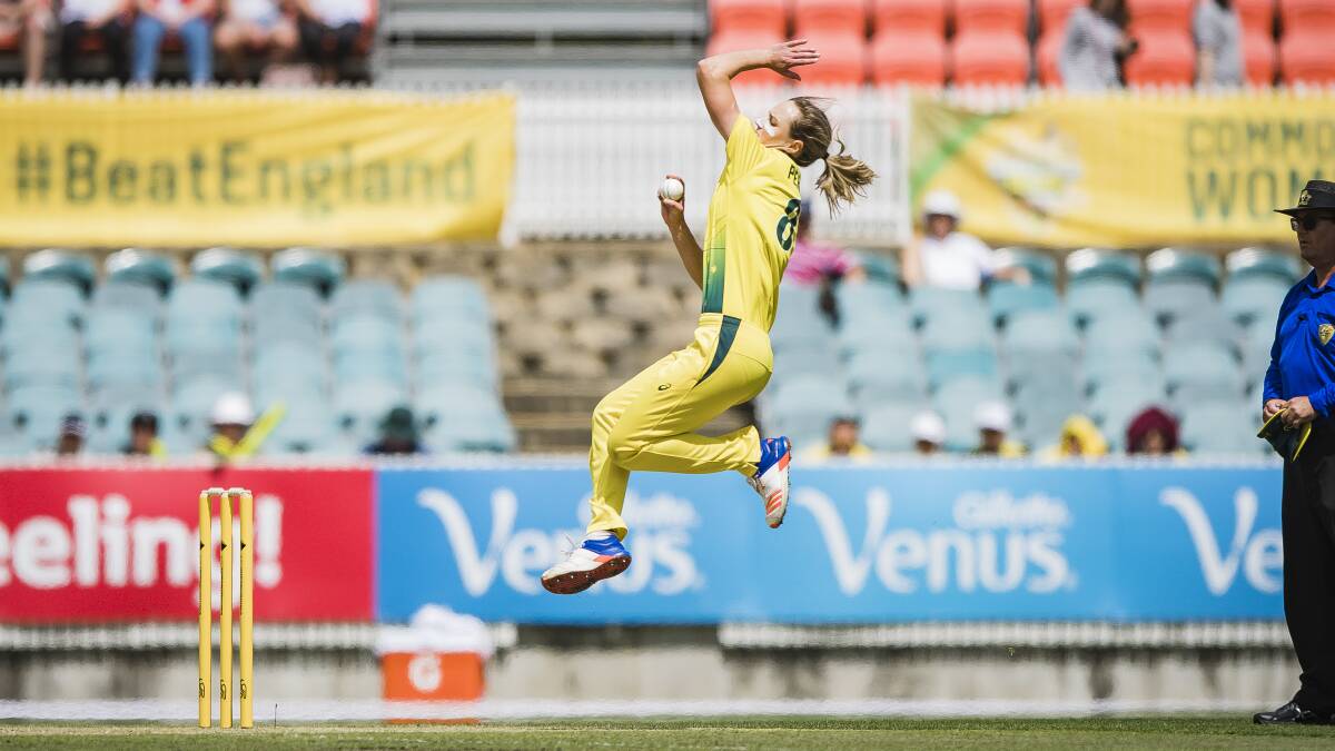 Ellyse Perry is an inspiration to many cricketers. Picture: Sitthixay Ditthavong