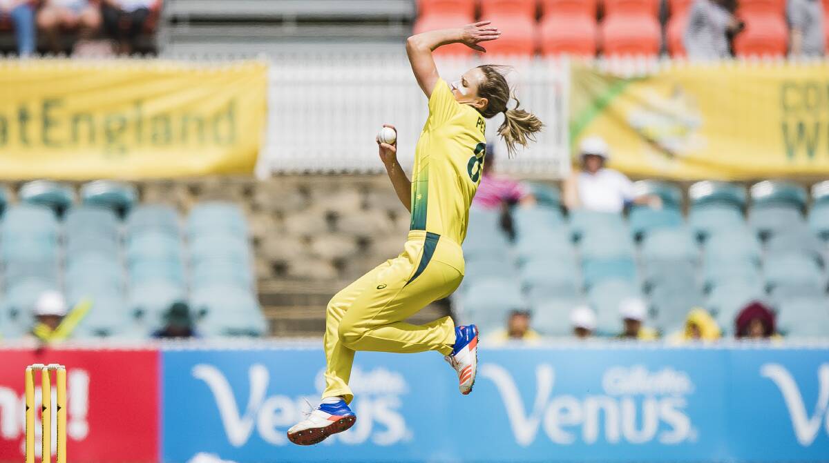 Ellyse Perry is set to return to Canberra. Picture: Sitthixay Ditthavong