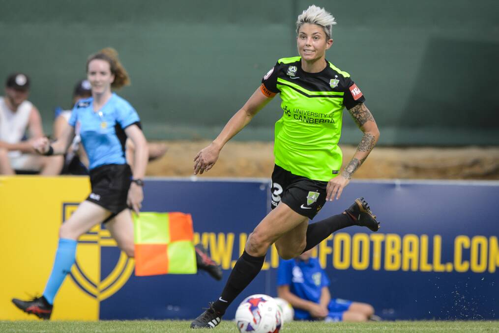 Former United player Michelle Heyman is keen on a W-League comeback. Picture: Sitthixay Ditthavong