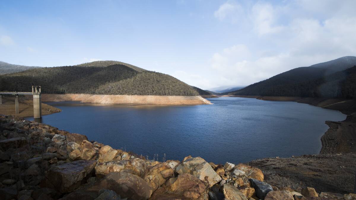 Corin Dam. Picture: Elesa Kurtz