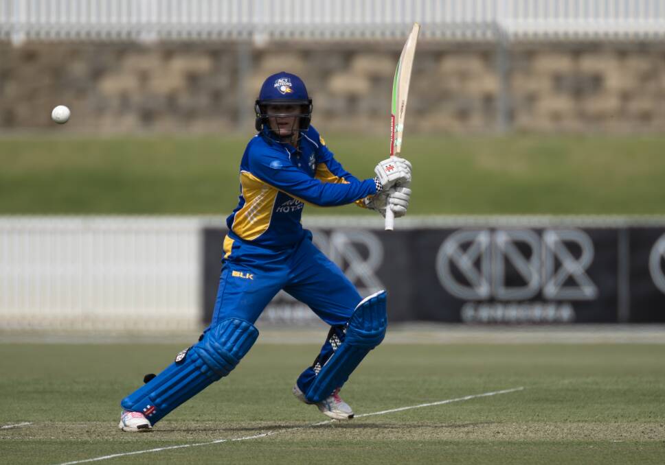 ACT Meteors captain Erin Osborne in action at Manuka Oval against Victoria in the WNCL. Picture: Lawrence Atkin