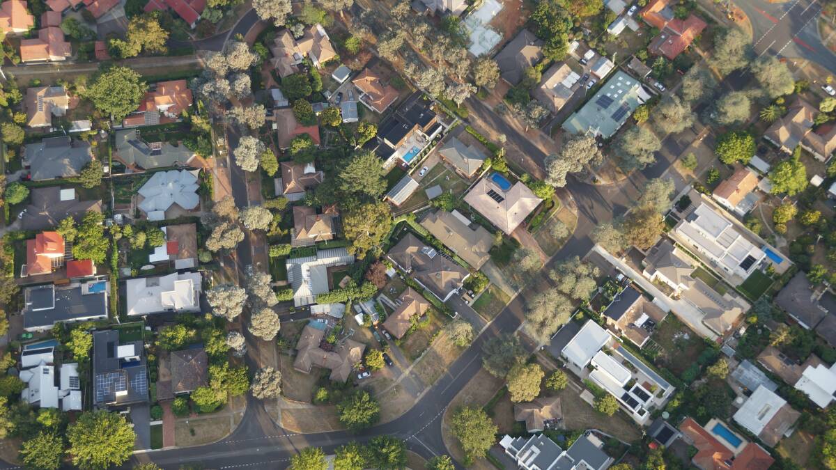 The ACT Property Council says the ACT government needs to lower the cost of land if it wants developers to deliver cheaper housing. 