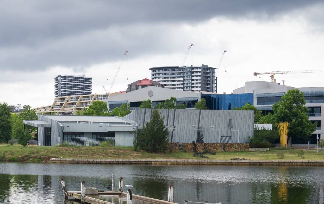 A new path will be built around the Belconnen Arts Centre, pictured, to connect the path around Lake Ginninderra. Picture: Elesa Kurtz
