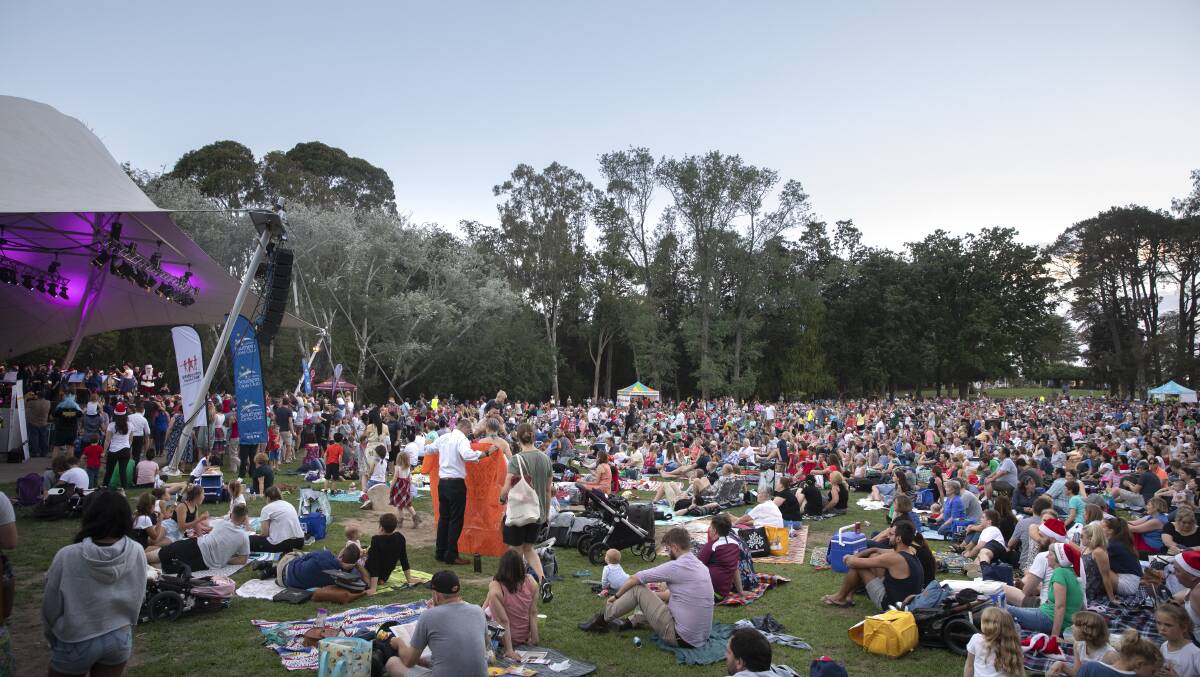 Head to Stage 88 in Commonwealth Park for Carols by Candlelight. Picture: Sitthixay Ditthavong