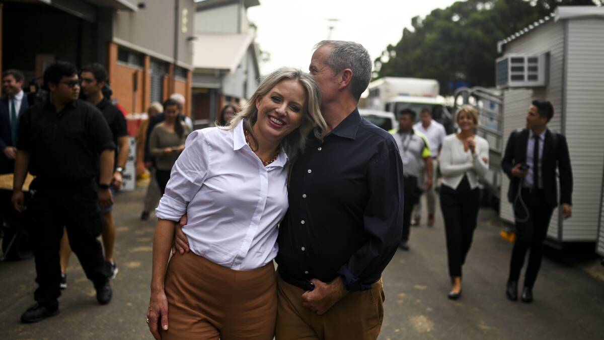 Chloe and Bill Shorten walk together as they visit the Royal Easter Show in Sydney, Saturday, April 13, 2019. Photo: AAP Image/Lukas Coch