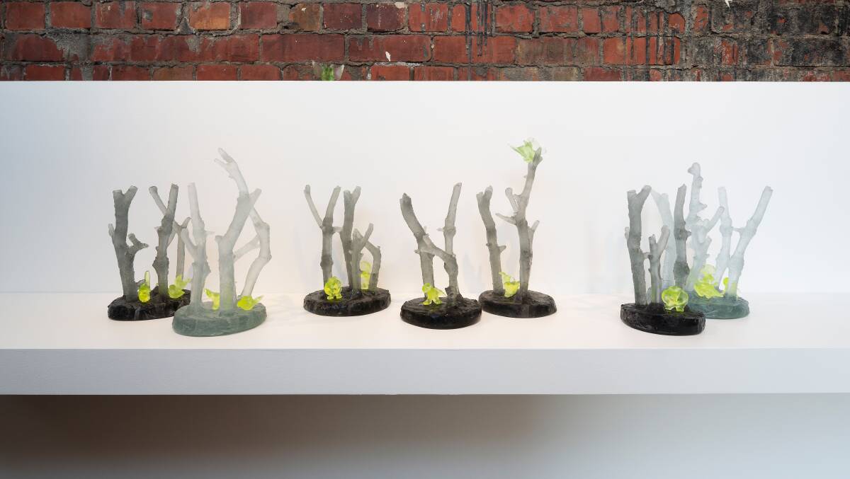 Luna Ryan, Forest island with little creatures, 2019. Photo: Canberra Glassworks. 