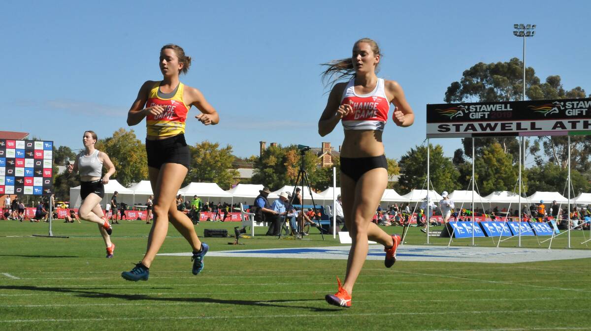 Runners compete in the women's gift heats at Central Park, Stawell on Saturday. Photo: Wimmera Mail-Times