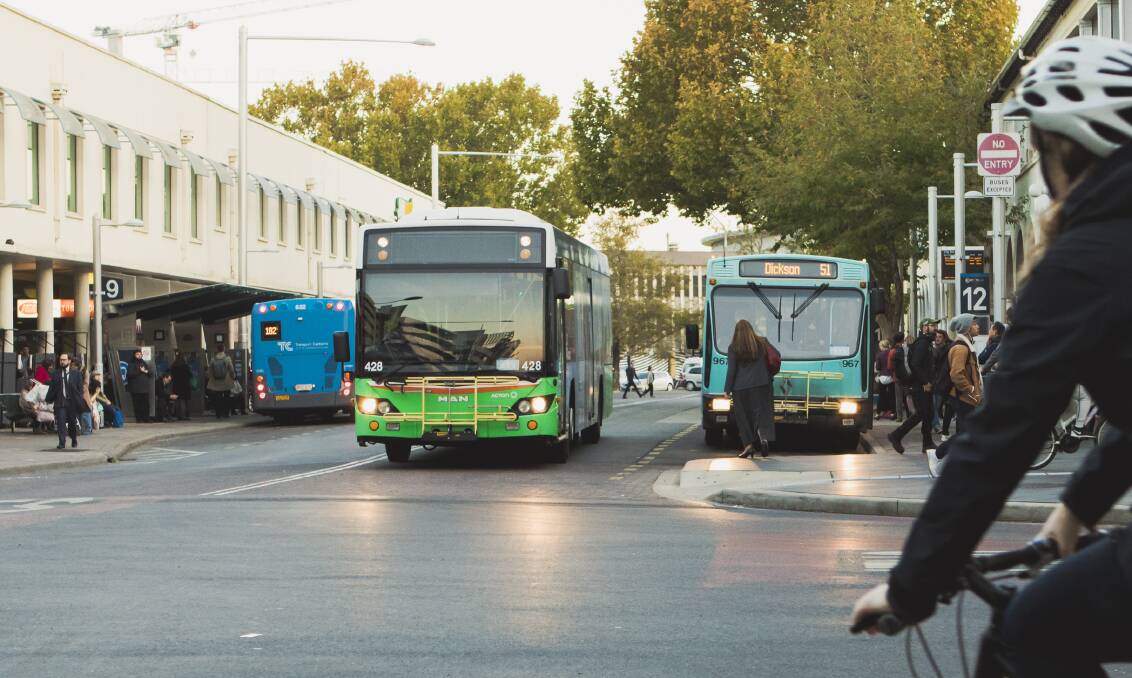 Canberrans advised to avoid public transport if unwell
