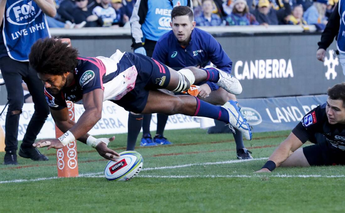 Henry Speight scored a double against the Sunwolves on Sunday. Picture: AAP Image/David Neilson)