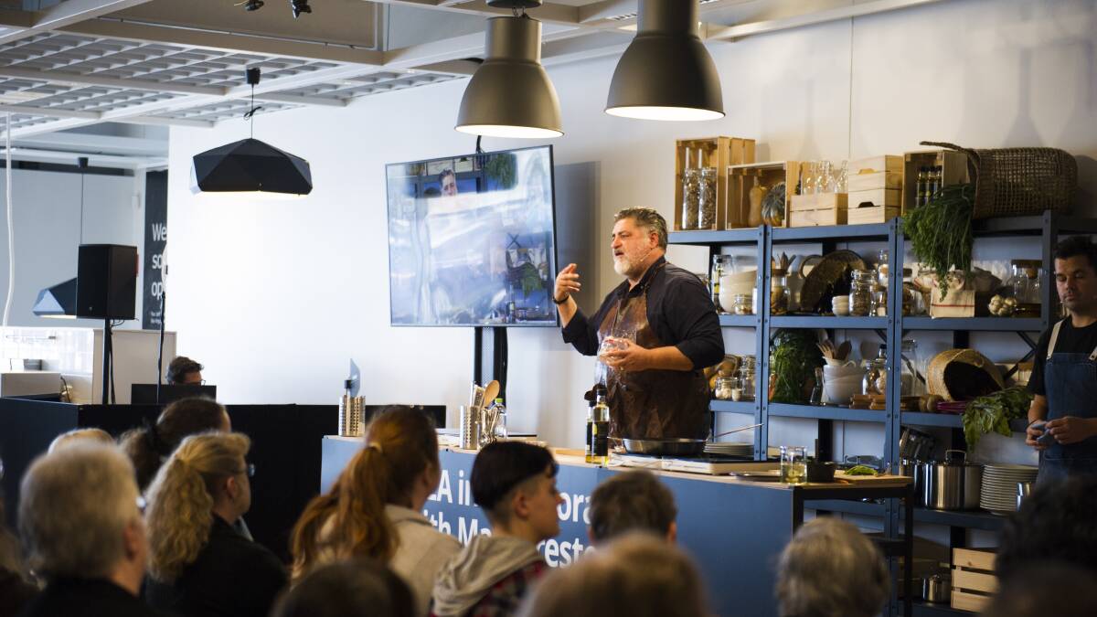 Matt Preston during his Canberra IKEA customer workshop. Picture: Dion Georgopoulos