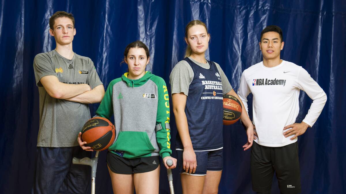 Future star players Hunter Clarke, Isabel Palmer, Ashlee Hannan and Terry Li coming out of Basketball Australia's Centre of Excellence. Picture: Dion Georgopoulos