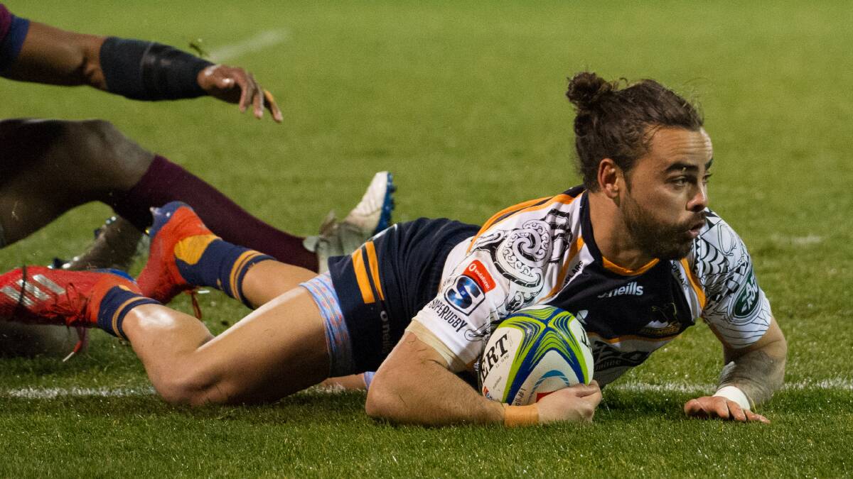 Andy Muirhead's first half try sparked the Brumbies comeback against the Reds. Picture: Elesa Kurtz