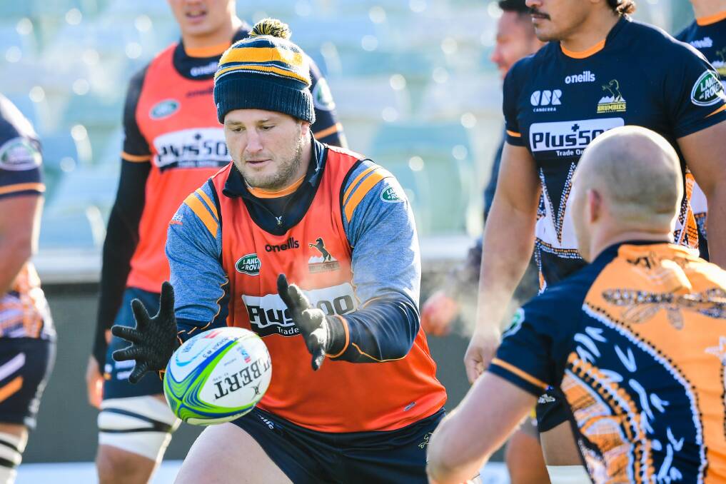 James Slipper is still getting used to the Canberra cold, wearing gloves at training last week. Picture: Rugby AU Media/Stuart Walmsley