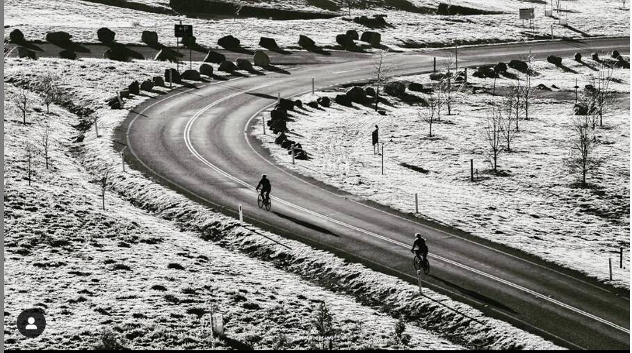 Reader pic by @j_impression: Frosty Canberra riders.