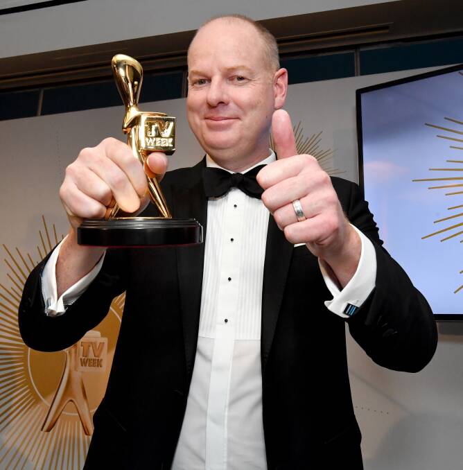 Tom Gleeson poses after winning the Gold Logie. Picture: AAP