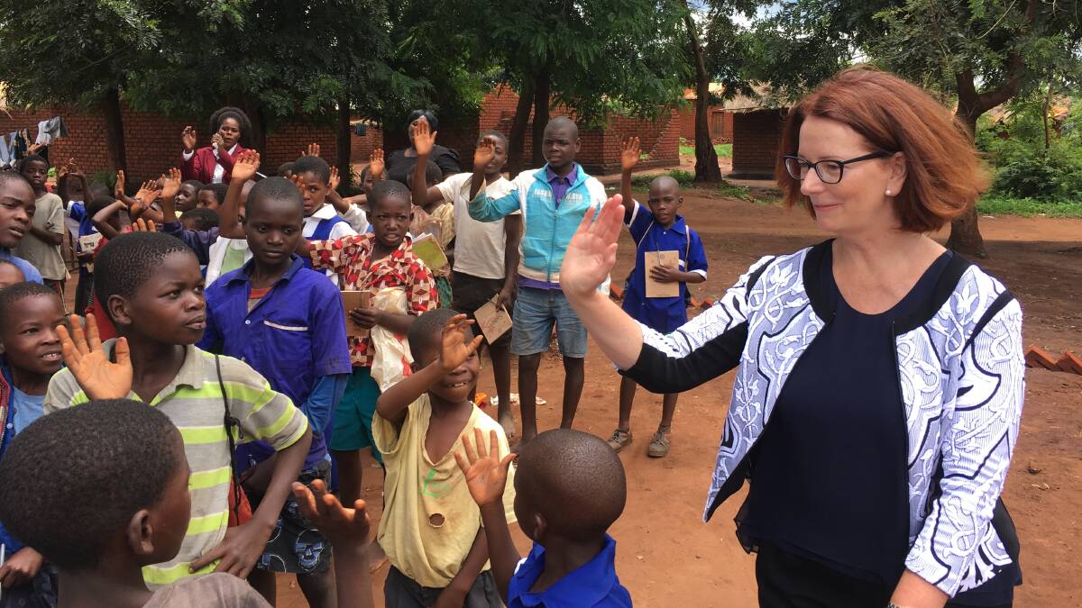 Greeting schoolchildren in Malawi. Picture: Ludovica Pelliciolli/GPE