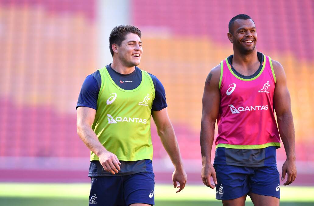 James O'Connor (left) and Kurtley Beale (right) during Wallabies training at Suncorp Stadium. Picture: AAP