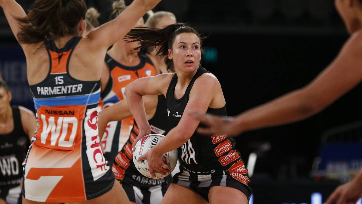 Magpies' Kelsey Browne was subbed off the court after tense exchange with coach Rob Wright. Picture: AAP 