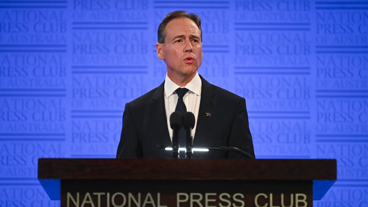 Health Minister Greg Hunt is negotiating a new deal with community pharmacists. Picture: AAP