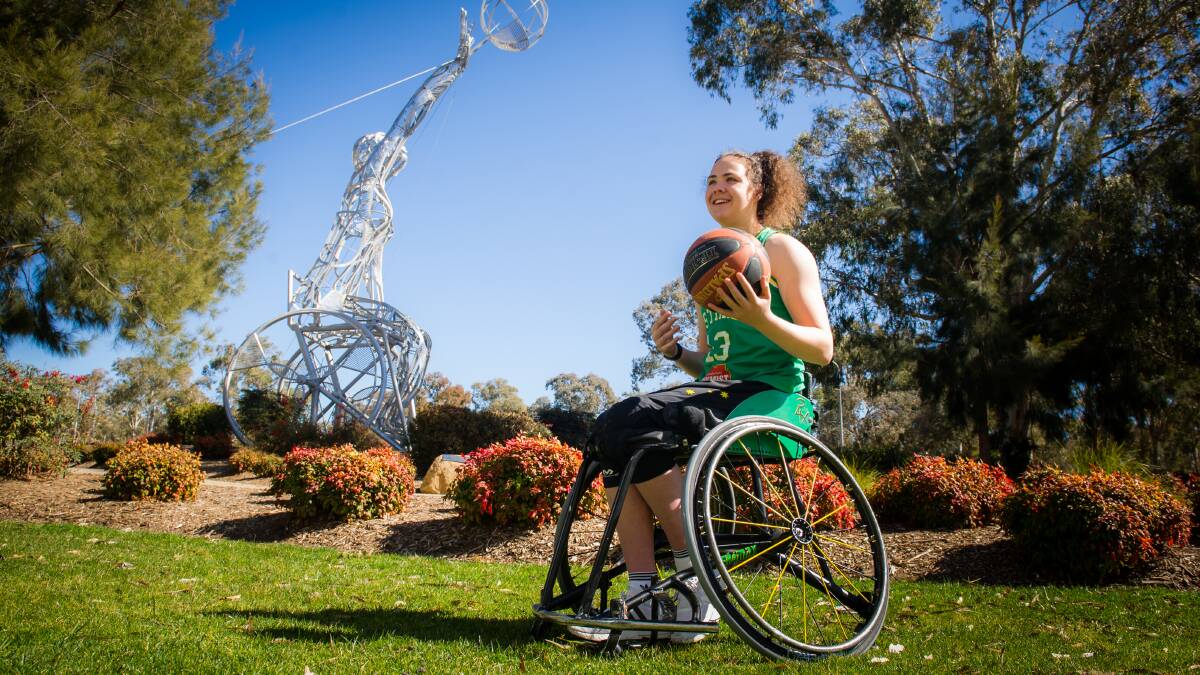 Paralympics hopeful Annabelle Lindsay has been forced into retirement. Picture: Elesa Kurtz