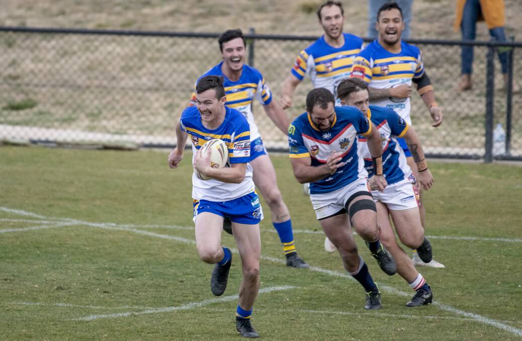 The Goulburn Bulldogs' Steven Cummins scores a length of the field try. Picture: Sitthixay Ditthavong
