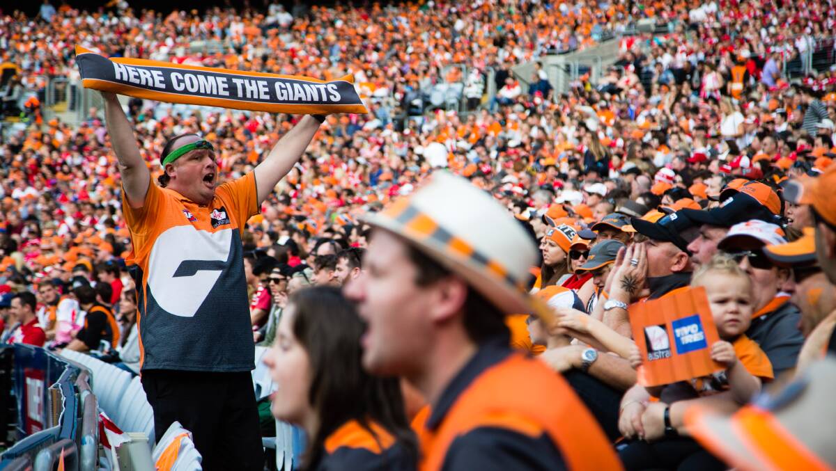 Giants fans can board a bus from Canberra to the MCG for the AFL grand final.