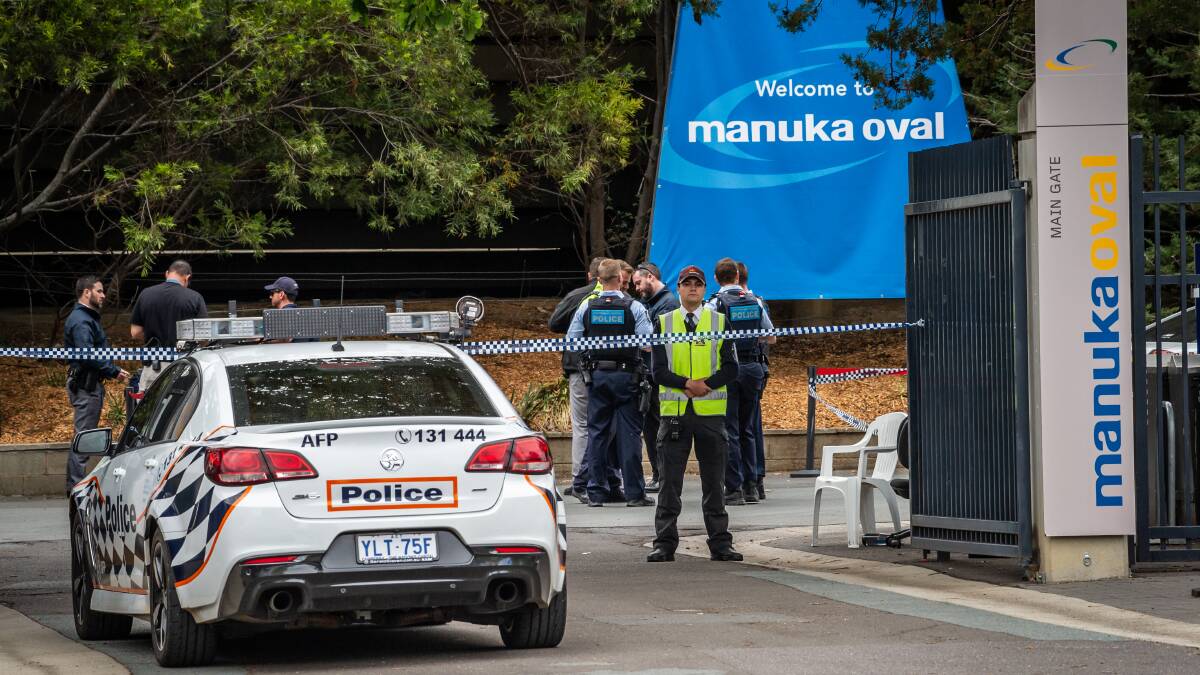 ACT police at a crime scene at Manuka. Picture: Karleen Minney