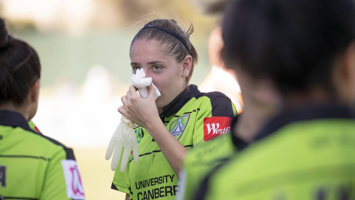 Karly Roestbakken came away from the game with a suspected broken nose. Picture: Sitthixay Ditthavong