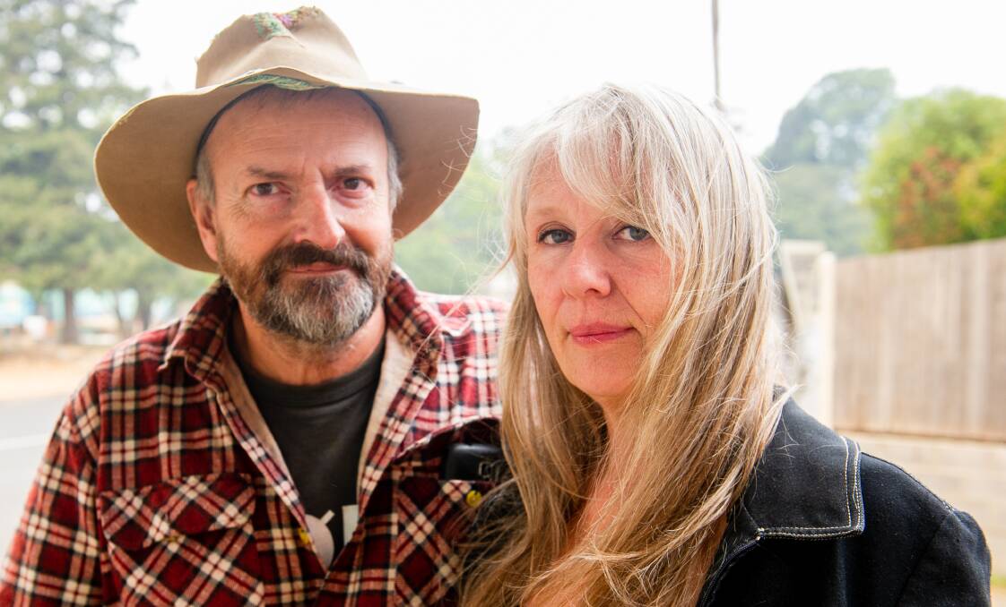 Jake Annetts and Angela Hunter, who lost their home to a bushfire burning in Tallaganda National Park and near Braidwood. Picture: Elesa Kurtz