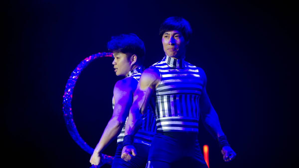 Cirque Stratosphere at the Canberra Theatre with hoop jumping performers Shengpeng Nie and Nicholas Wang. Picture: Elesa Kurtz