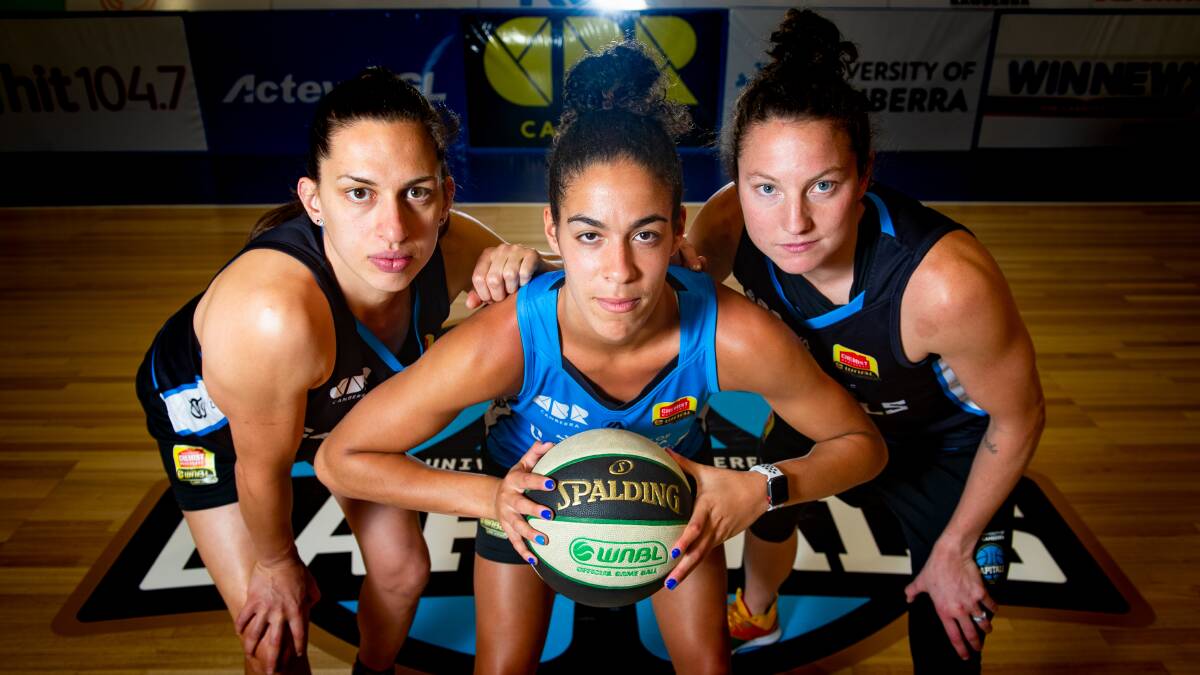 Marianna Tolo, Kia Nurse and Kelsey Griffin will look for their 17th straight home win this week. Picture: Elesa Kurtz