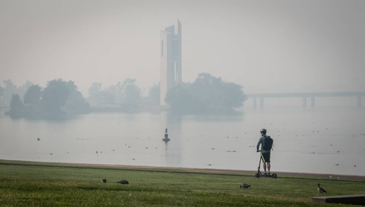 The carillon and Lake Burley Griffin under heavy smoke haze on Friday, December 20. Picture: Karleen Minney