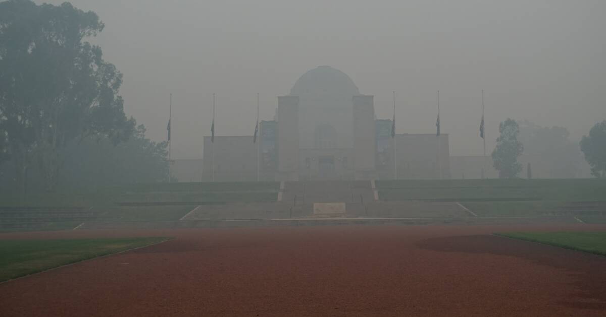 Thick smoke haze blanketing Canberra on New Year's Day 2020. Picture: Megan Dingwall.