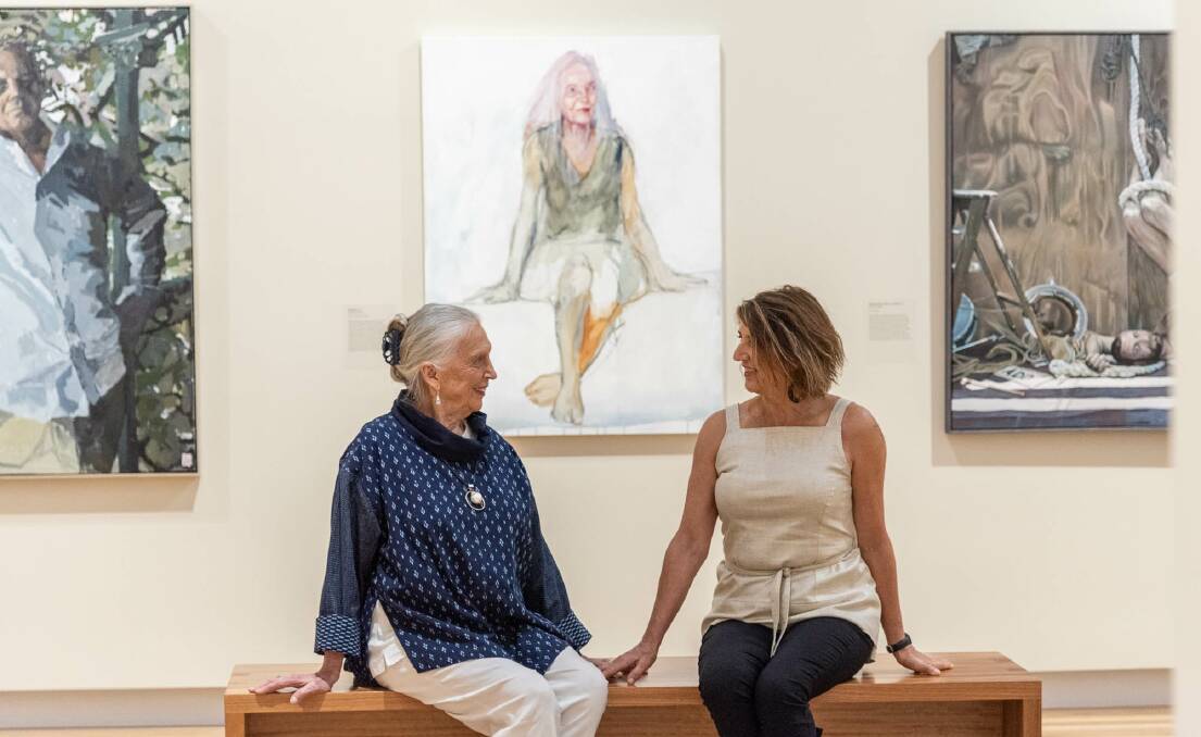 Painter Anthea da Silva with Elizabeth Cameron Dalman who sat for the Darling Portrait Prize's winning piece. Picture: Cadena McKenzie. 